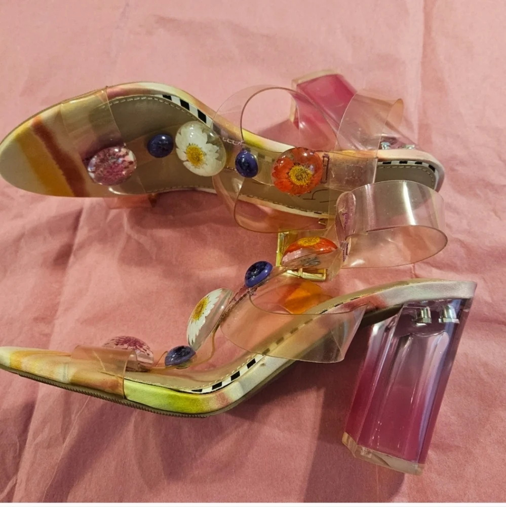 Betsey Johnson Lennie Pink Multi Floral Clear Block Heel 6